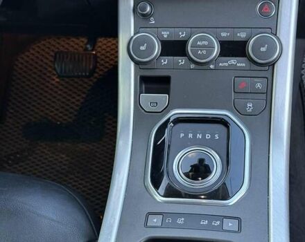 Білий Ленд Ровер Рендж Ровер Евок, об'ємом двигуна 2.18 л та пробігом 135 тис. км за 21500 $, фото 6 на Automoto.ua