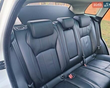 Белый Ленд Ровер Рендж Ровер Эвок, объемом двигателя 2.18 л и пробегом 82 тыс. км за 25300 $, фото 33 на Automoto.ua