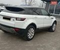 Білий Ленд Ровер Рендж Ровер Евок, об'ємом двигуна 2 л та пробігом 167 тис. км за 20700 $, фото 3 на Automoto.ua
