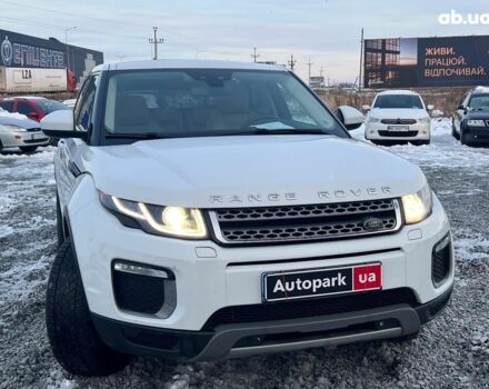 Белый Ленд Ровер Рендж Ровер Эвок, объемом двигателя 2 л и пробегом 68 тыс. км за 23490 $, фото 2 на Automoto.ua