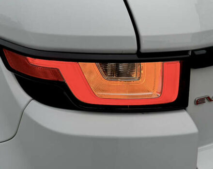 Білий Ленд Ровер Рендж Ровер Евок, об'ємом двигуна 2 л та пробігом 122 тис. км за 26000 $, фото 33 на Automoto.ua