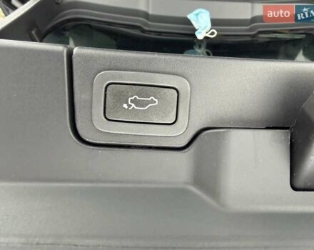 Білий Ленд Ровер Рендж Ровер Евок, об'ємом двигуна 2.18 л та пробігом 83 тис. км за 22500 $, фото 32 на Automoto.ua