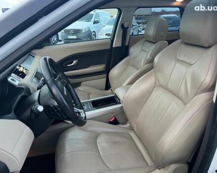 Белый Ленд Ровер Рендж Ровер Эвок, объемом двигателя 2 л и пробегом 68 тыс. км за 23490 $, фото 17 на Automoto.ua