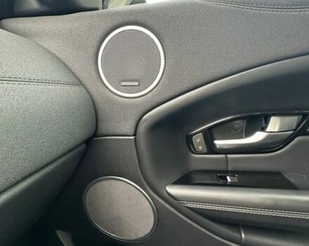 Білий Ленд Ровер Рендж Ровер Евок, об'ємом двигуна 2 л та пробігом 103 тис. км за 19000 $, фото 9 на Automoto.ua