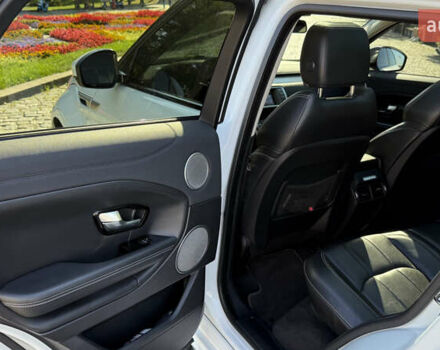 Білий Ленд Ровер Рендж Ровер Евок, об'ємом двигуна 2 л та пробігом 132 тис. км за 21500 $, фото 7 на Automoto.ua