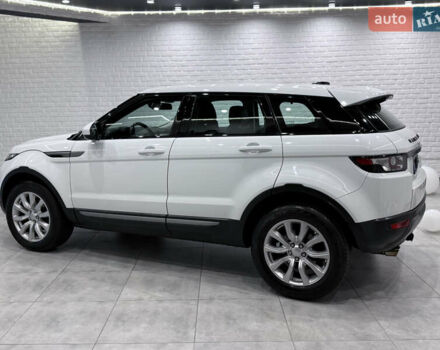 Білий Ленд Ровер Рендж Ровер Евок, об'ємом двигуна 2.18 л та пробігом 185 тис. км за 21000 $, фото 59 на Automoto.ua