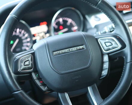 Білий Ленд Ровер Рендж Ровер Евок, об'ємом двигуна 2.2 л та пробігом 94 тис. км за 23899 $, фото 84 на Automoto.ua