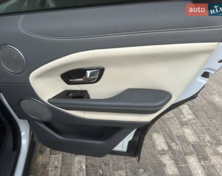 Белый Ленд Ровер Рендж Ровер Эвок, объемом двигателя 2 л и пробегом 150 тыс. км за 14800 $, фото 38 на Automoto.ua