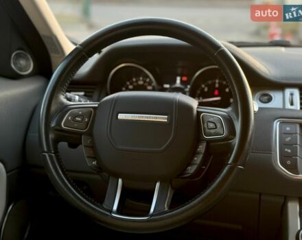 Білий Ленд Ровер Рендж Ровер Евок, об'ємом двигуна 2 л та пробігом 159 тис. км за 18999 $, фото 35 на Automoto.ua