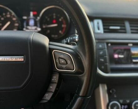 Білий Ленд Ровер Рендж Ровер Евок, об'ємом двигуна 2 л та пробігом 159 тис. км за 18999 $, фото 16 на Automoto.ua