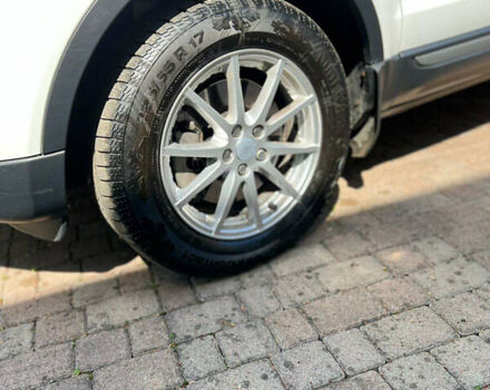 Ленд Ровер Рендж Ровер Эвок 2016 в Рожнятове на Automoto.ua Белый Ленд Ровер Рендж Ровер Эвок, объемом двигателя 2.2 л и пробегом 100 тыс. км за 28500 $, фото 42 на Automoto.ua