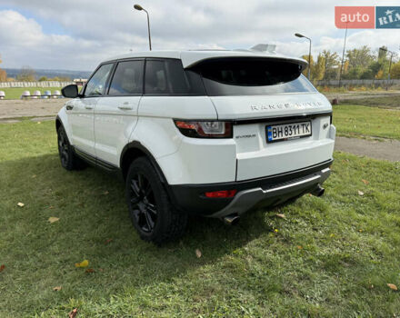 Ленд Ровер Рендж Ровер Евок 2016 у Ладижин на Automoto.ua Білий Ленд Ровер Рендж Ровер Евок, об'ємом двигуна 2 л та пробігом 86 тис. км за 23900 $, фото 8 на Automoto.ua