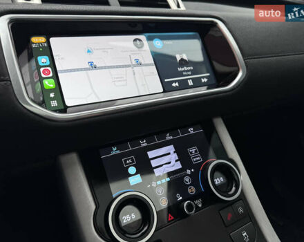 Белый Ленд Ровер Рендж Ровер Эвок, объемом двигателя 2 л и пробегом 179 тыс. км за 24700 $, фото 17 на Automoto.ua