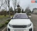 Белый Ленд Ровер Рендж Ровер Эвок, объемом двигателя 2 л и пробегом 162 тыс. км за 19500 $, фото 1 на Automoto.ua