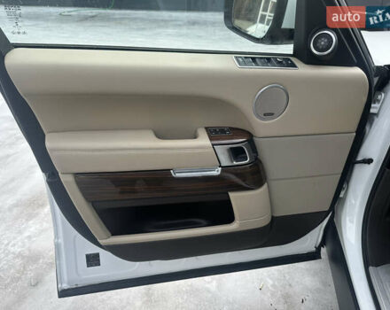 Білий Ленд Ровер Рендж Ровер Евок, об'ємом двигуна 3 л та пробігом 190 тис. км за 21999 $, фото 6 на Automoto.ua