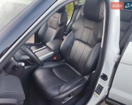 Белый Ленд Ровер Рендж Ровер Эвок, объемом двигателя 2.18 л и пробегом 82 тыс. км за 25300 $, фото 28 на Automoto.ua