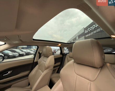 Білий Ленд Ровер Рендж Ровер Евок, об'ємом двигуна 2 л та пробігом 68 тис. км за 20990 $, фото 18 на Automoto.ua