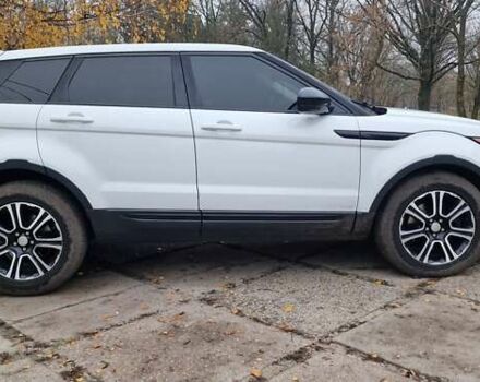 Белый Ленд Ровер Рендж Ровер Эвок, объемом двигателя 2 л и пробегом 86 тыс. км за 26200 $, фото 7 на Automoto.ua