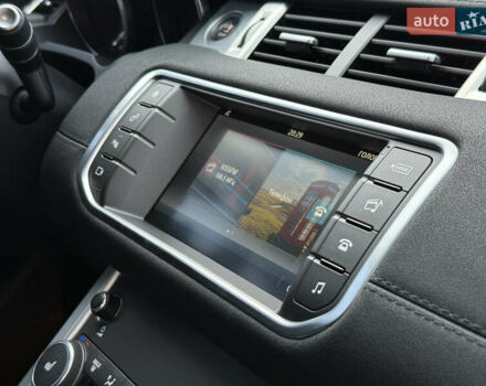 Белый Ленд Ровер Рендж Ровер Эвок, объемом двигателя 2.2 л и пробегом 90 тыс. км за 22999 $, фото 26 на Automoto.ua