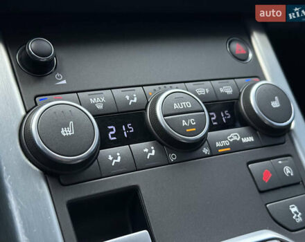 Белый Ленд Ровер Рендж Ровер Эвок, объемом двигателя 2.2 л и пробегом 90 тыс. км за 22999 $, фото 25 на Automoto.ua