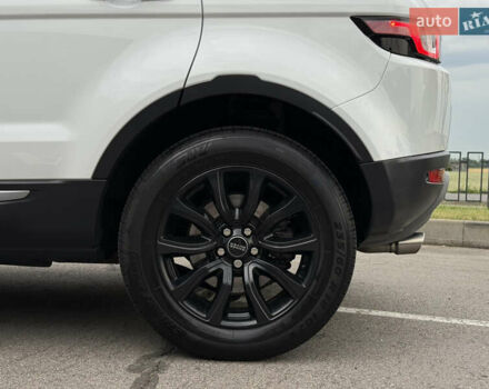 Белый Ленд Ровер Рендж Ровер Эвок, объемом двигателя 2.2 л и пробегом 90 тыс. км за 22999 $, фото 8 на Automoto.ua