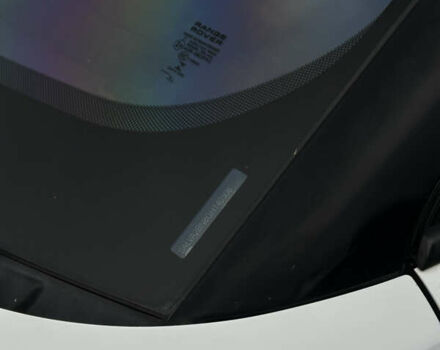 Белый Ленд Ровер Рендж Ровер Эвок, объемом двигателя 2 л и пробегом 130 тыс. км за 21900 $, фото 8 на Automoto.ua