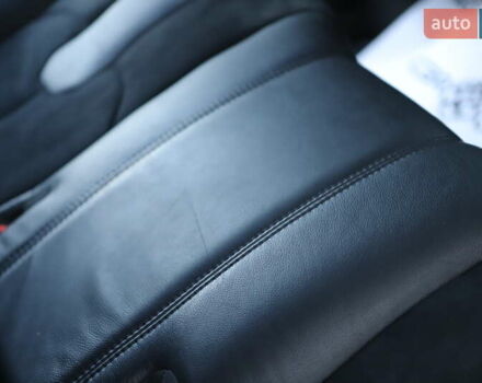 Білий Ленд Ровер Рендж Ровер Евок, об'ємом двигуна 2.2 л та пробігом 94 тис. км за 23899 $, фото 110 на Automoto.ua