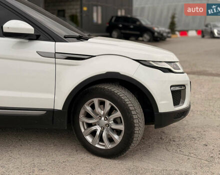 Білий Ленд Ровер Рендж Ровер Евок, об'ємом двигуна 2 л та пробігом 68 тис. км за 20990 $, фото 11 на Automoto.ua
