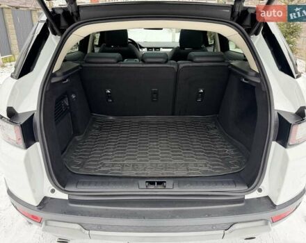 Білий Ленд Ровер Рендж Ровер Евок, об'ємом двигуна 2.18 л та пробігом 83 тис. км за 22500 $, фото 31 на Automoto.ua