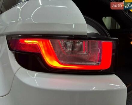 Білий Ленд Ровер Рендж Ровер Евок, об'ємом двигуна 2 л та пробігом 120 тис. км за 23200 $, фото 16 на Automoto.ua