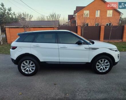 Белый Ленд Ровер Рендж Ровер Эвок, объемом двигателя 2.18 л и пробегом 82 тыс. км за 25300 $, фото 5 на Automoto.ua