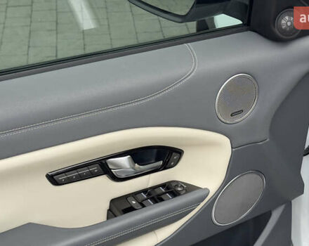 Білий Ленд Ровер Рендж Ровер Евок, об'ємом двигуна 2 л та пробігом 165 тис. км за 15400 $, фото 11 на Automoto.ua