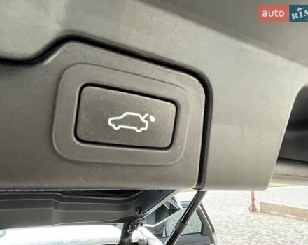 Білий Ленд Ровер Рендж Ровер Евок, об'ємом двигуна 2.18 л та пробігом 60 тис. км за 29700 $, фото 11 на Automoto.ua