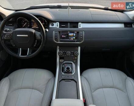 Білий Ленд Ровер Рендж Ровер Евок, об'ємом двигуна 2 л та пробігом 159 тис. км за 18999 $, фото 37 на Automoto.ua