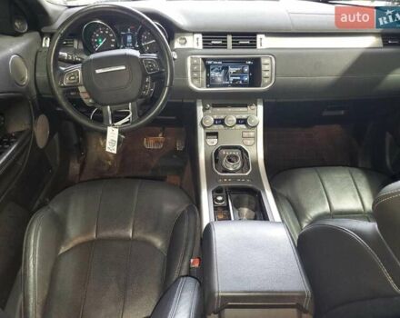 Белый Ленд Ровер Рендж Ровер Эвок, объемом двигателя 2 л и пробегом 108 тыс. км за 2900 $, фото 7 на Automoto.ua
