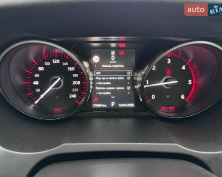 Белый Ленд Ровер Рендж Ровер Эвок, объемом двигателя 2 л и пробегом 184 тыс. км за 22500 $, фото 17 на Automoto.ua