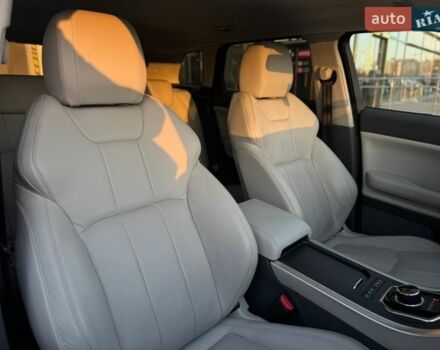 Білий Ленд Ровер Рендж Ровер Евок, об'ємом двигуна 2 л та пробігом 159 тис. км за 18999 $, фото 32 на Automoto.ua