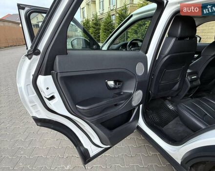 Білий Ленд Ровер Рендж Ровер Евок, об'ємом двигуна 2.18 л та пробігом 185 тис. км за 21000 $, фото 86 на Automoto.ua