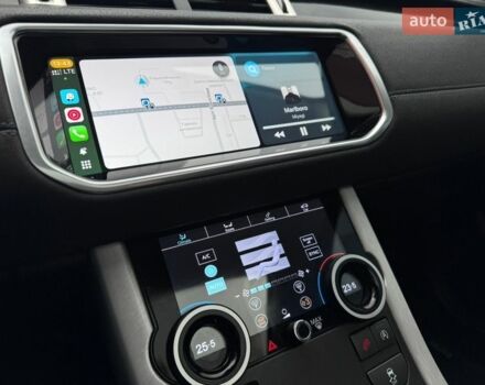 Белый Ленд Ровер Рендж Ровер Эвок, объемом двигателя 2 л и пробегом 184 тыс. км за 22500 $, фото 16 на Automoto.ua