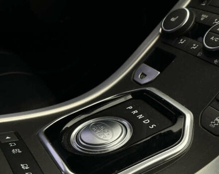 Белый Ленд Ровер Рендж Ровер Эвок, объемом двигателя 2 л и пробегом 130 тыс. км за 21900 $, фото 11 на Automoto.ua