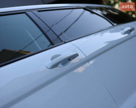 Білий Ленд Ровер Рендж Ровер Евок, об'ємом двигуна 2.2 л та пробігом 94 тис. км за 23899 $, фото 14 на Automoto.ua