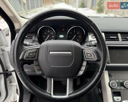 Білий Ленд Ровер Рендж Ровер Евок, об'ємом двигуна 2.18 л та пробігом 83 тис. км за 22500 $, фото 19 на Automoto.ua