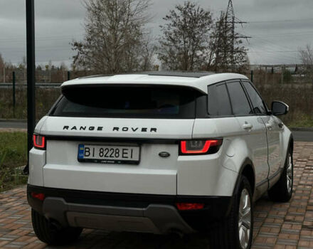 Белый Ленд Ровер Рендж Ровер Эвок, объемом двигателя 2 л и пробегом 130 тыс. км за 21900 $, фото 1 на Automoto.ua