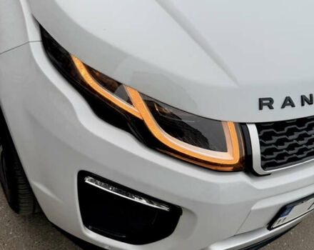 Білий Ленд Ровер Рендж Ровер Евок, об'ємом двигуна 2 л та пробігом 122 тис. км за 26000 $, фото 31 на Automoto.ua