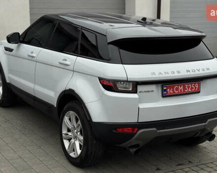 Білий Ленд Ровер Рендж Ровер Евок, об'ємом двигуна 2 л та пробігом 165 тис. км за 15400 $, фото 5 на Automoto.ua