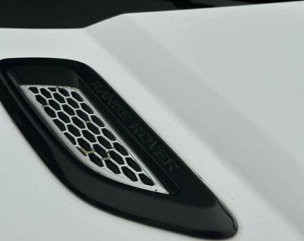 Белый Ленд Ровер Рендж Ровер Эвок, объемом двигателя 2 л и пробегом 130 тыс. км за 21900 $, фото 12 на Automoto.ua