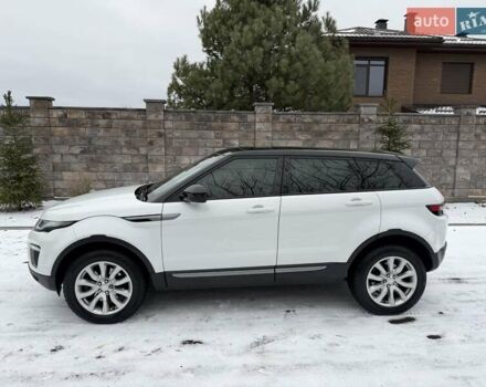 Белый Ленд Ровер Рендж Ровер Эвок, объемом двигателя 2.18 л и пробегом 83 тыс. км за 23000 $, фото 4 на Automoto.ua