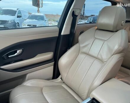 Белый Ленд Ровер Рендж Ровер Эвок, объемом двигателя 2 л и пробегом 68 тыс. км за 23490 $, фото 26 на Automoto.ua