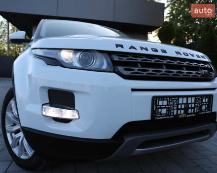 Білий Ленд Ровер Рендж Ровер Евок, об'ємом двигуна 2.2 л та пробігом 94 тис. км за 23899 $, фото 31 на Automoto.ua