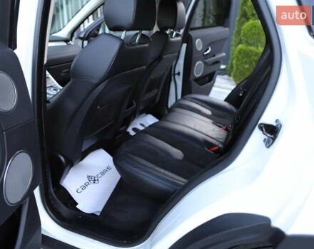 Білий Ленд Ровер Рендж Ровер Евок, об'ємом двигуна 2.2 л та пробігом 94 тис. км за 23899 $, фото 105 на Automoto.ua